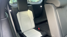 Land Rover Discovery Sport 2.0 D200 Dynamic SE 5dr Auto [7 Seat] Diesel Station Wagon